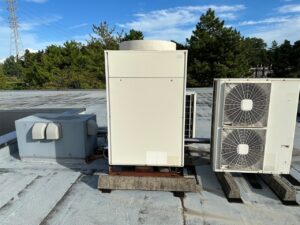 天井カセット形2方向 床置形 愛知県名古屋市 ダクト 重量 更新工事 